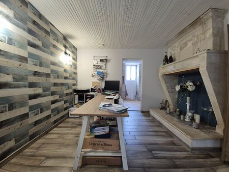 Maison T8 Saintes à louer - Photo 2