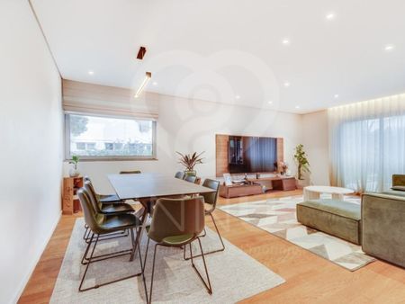 5 room luxury Semidetached House for rent in Oeiras (Oeiras e Sao Juliao Barra), Oeiras, Lisbon - Photo 2