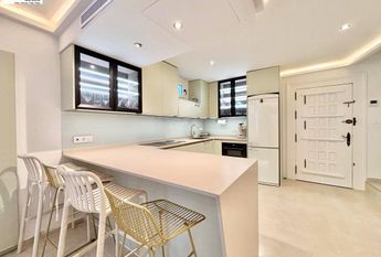 2 room luxury House for rent in Marbella, Andalusia