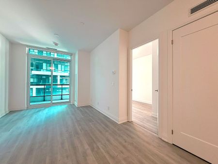 For Lease - 65 Broadway Avenue Unit# 402, Toronto, Ontario - Photo 4