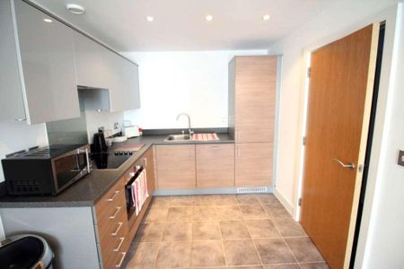 1 bedroom apartment to rent - Photo 4