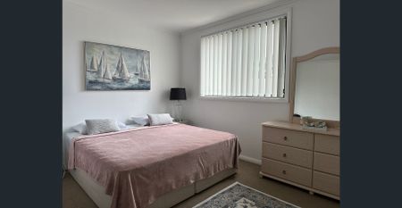 Near New 2 Bedroom Apartment ready to move in - Photo 3