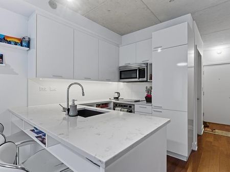 Unit 411: Entire unit - Photo 3