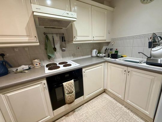 1 bedroom flat to rent - Photo 1