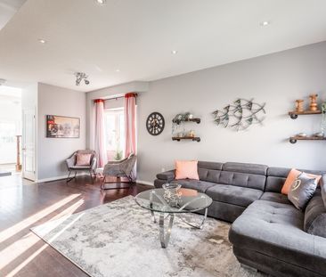 For Lease - 51 Palacebeach Trail, Hamilton, Ontario - Photo 6