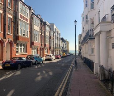 2 bedroom flat to rent - Photo 3