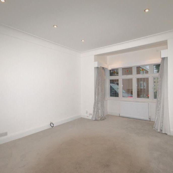 2 bedroom maisonette to rent - Photo 1