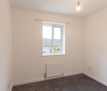 Lowry Close, Haverhill - Photo 4