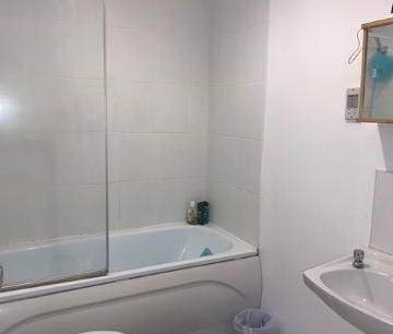 Unit 3, 124 Stranmillis Road, Flat 3, Belfast, BT9 5AE - Photo 4