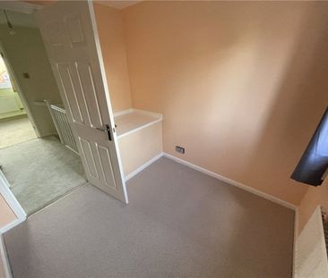 A beautifully presented three-bedroom semi-detached property situat... - Photo 4