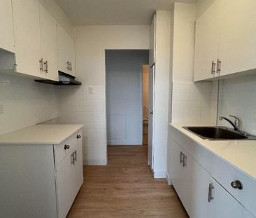 4½ Apartments Available - A louer • For Rent - Photo 1