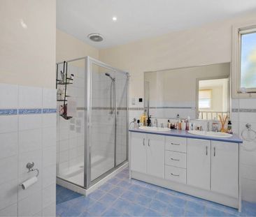 12A Thames St , HEIDELBERG HEIGHTS - Photo 6