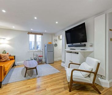 1 Bed Flat, Lower Richmond Road, SW15 - Photo 3