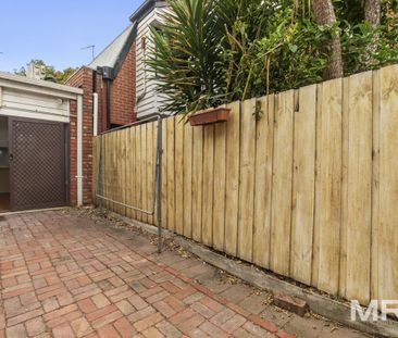 93 Bank Street, South Melbourne - Photo 2