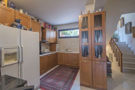 Μονοκατοικία για ενοικίαση Καστέλλα (Καστέλλα - Πασαλιμάνι) - Photo 4