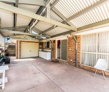 Comfortable Living with Great Outdoor Entertaining - Photo 6