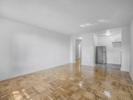 For Lease - 165 Cosburn Avenue Unit# 508, Toronto, Ontario - Photo 4