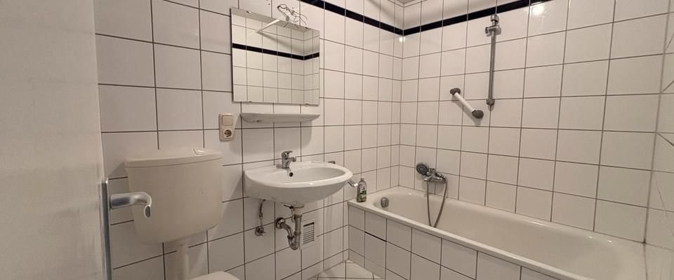 Helle, zentrale 2-Zimmerwohnung - Photo 1