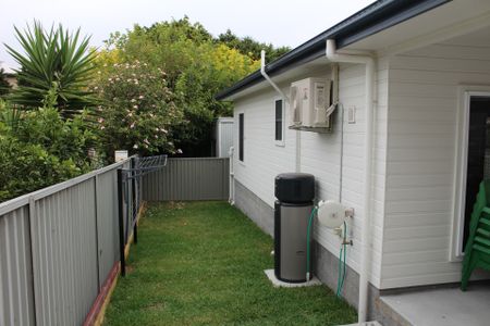 Centrally Located Beach House - Photo 2