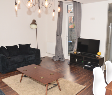 Ninth Avenue Unit 6 - Photo 2