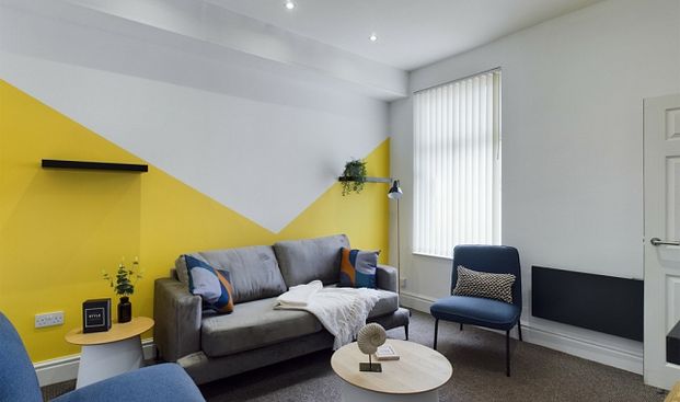 High Standard 6 Bedroom Student Property - Photo 1