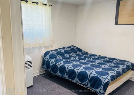 For Lease - 9 Micmac Crescent Unit# Lower, Toronto, Ontario - Photo 2