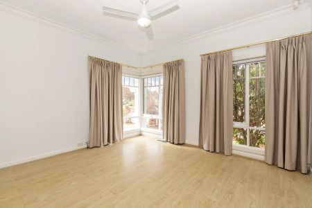 Well Maintained Family Home - Photo 3