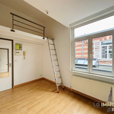 Amiens STUDIO AVEC MEZZANINE - PROCHE GARE - Photo 3