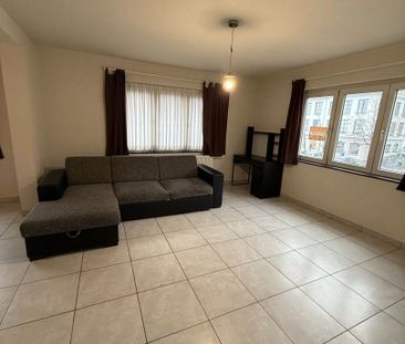 Ruim & instapklaar appartement met 1 slaapkamer pal in het centrum ... - Photo 2