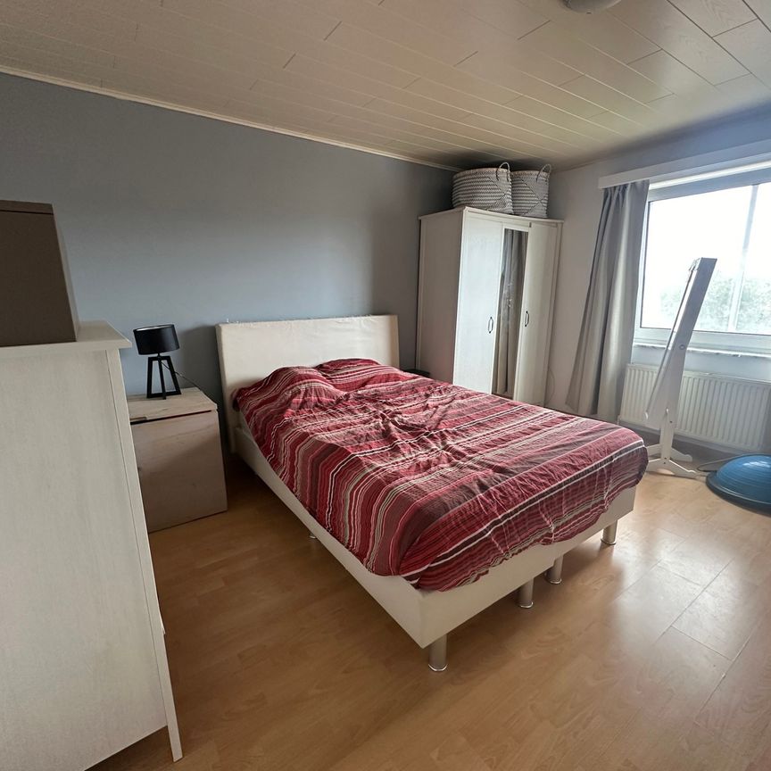 Instapklaar drieslaapkamerappartement in centrum Tessenderlo - Foto 1