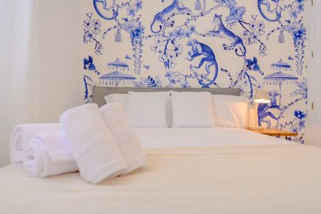 Calle de Alfonso XII, Madrid, Community of Madrid 28014 - Photo 4