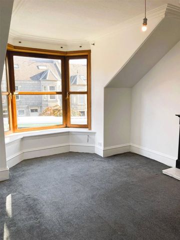 65 Clifton Road, AB24 4RN, Aberdeen - Photo 3