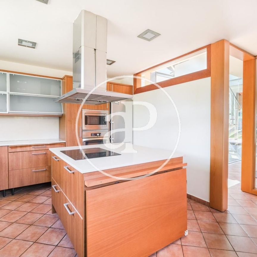 House for rent in Bellaterra - Photo 1
