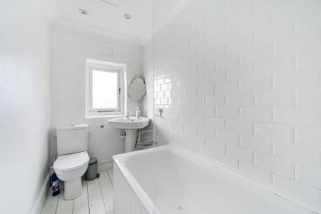 Durand Gardens, London - Photo 3