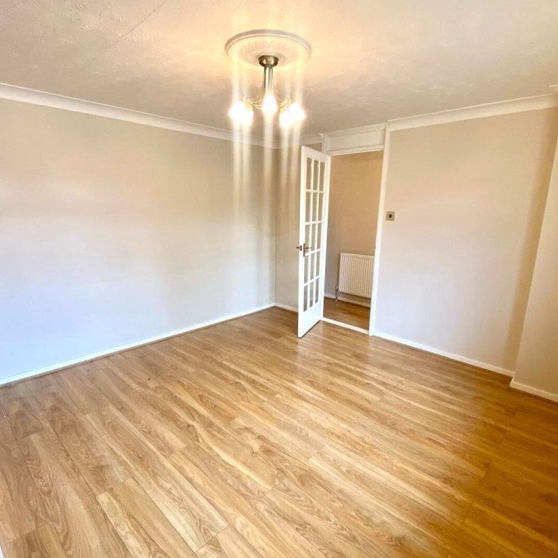 Kitson Close - Photo 1