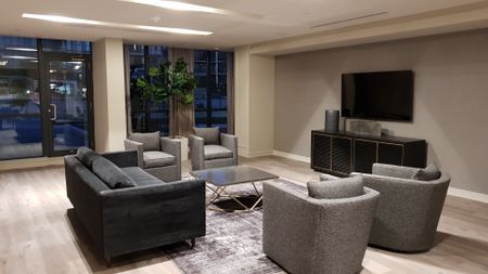 For Lease - 4055 Parkside Village Drive Unit# 1215, Mississauga, Ontario - Photo 3