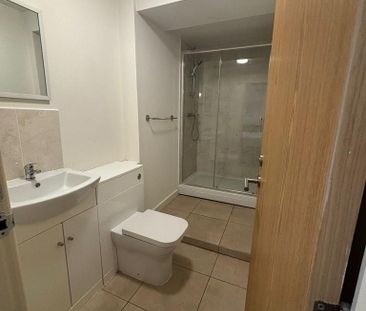 Studio to rent - Photo 6