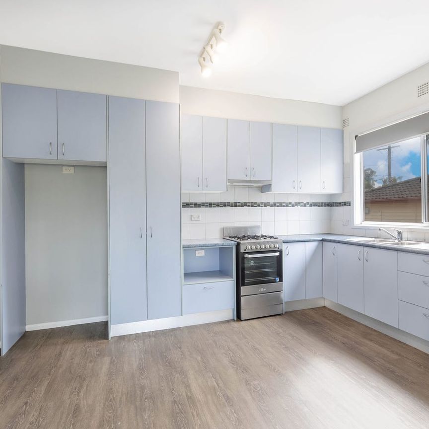 Newly Renovated! - Photo 1