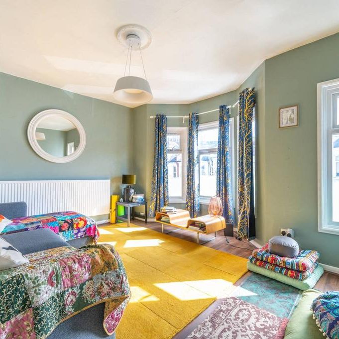 1 bedroom flat to rent - Photo 1