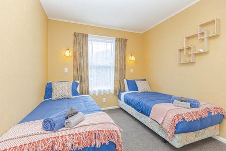 Comfortable coastal retreat - Photo 5