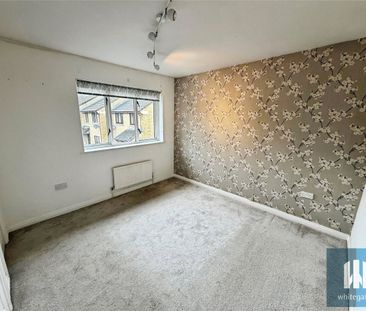 Sunnybank View, Longwood, Huddersfield, HD3 - Photo 6