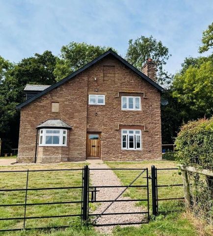 An idyllic four bedroom fully refurbished cottage located on the Kentchurch Estate, offering the perfect blend of rural living and modern comfort. - Photo 5