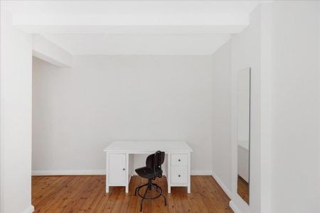 3 bedroom apartment to rent - Photo 2