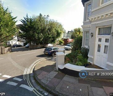 1 bedroom in a house share to rent - Photo 5