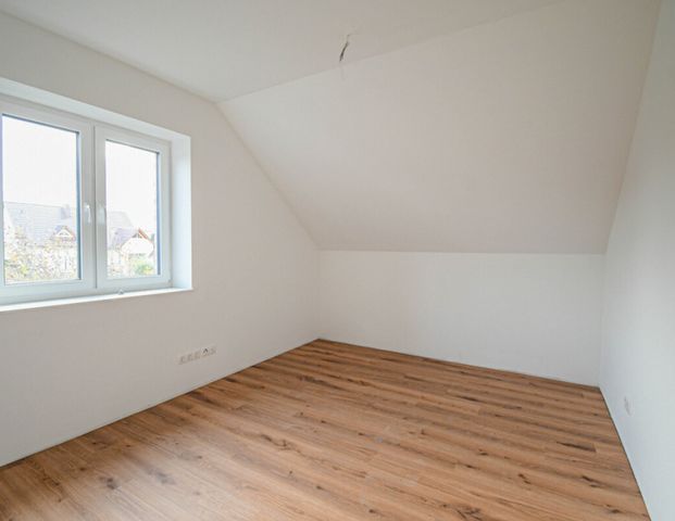 6654 - Energieeffizientes Wohnen im KfW-40-Standard: Ihr neues Zuhause erwartet Sie! - Foto 1