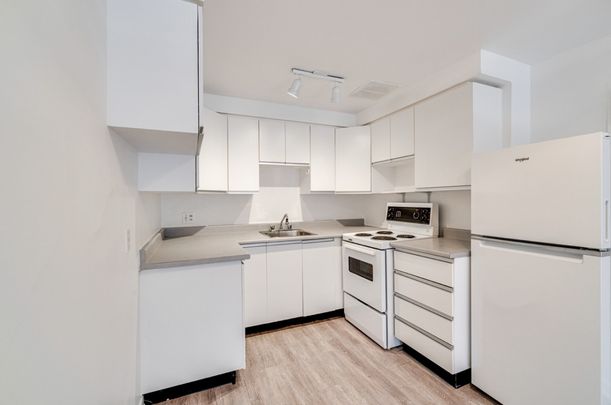 3484 Rue Stanley, #610 - Photo 1