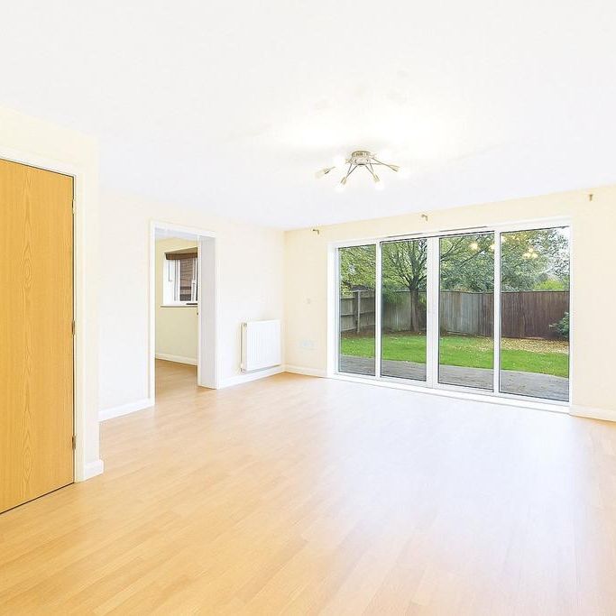 3 bedroom detached house to rent - Photo 1