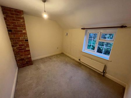 Gospel Lane, Leadenham, LN5 - Photo 3