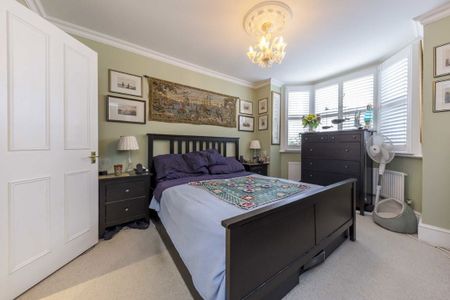 Coombe Road, W4 2HR, London - Photo 5