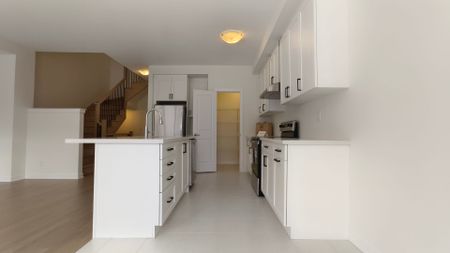 For Lease - 30 Freeman Williams Street, Markham, Ontario - Photo 2